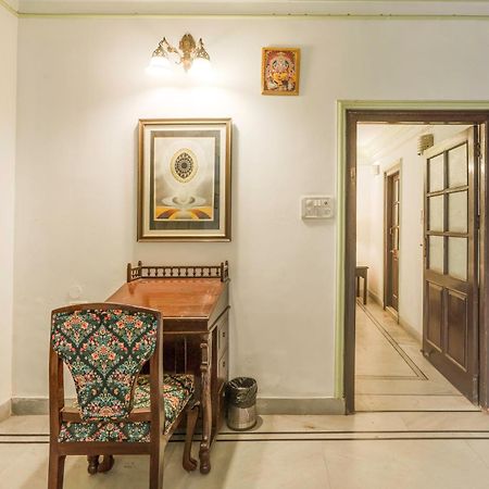 ホテル A Mansion Kashipur エクステリア 写真
